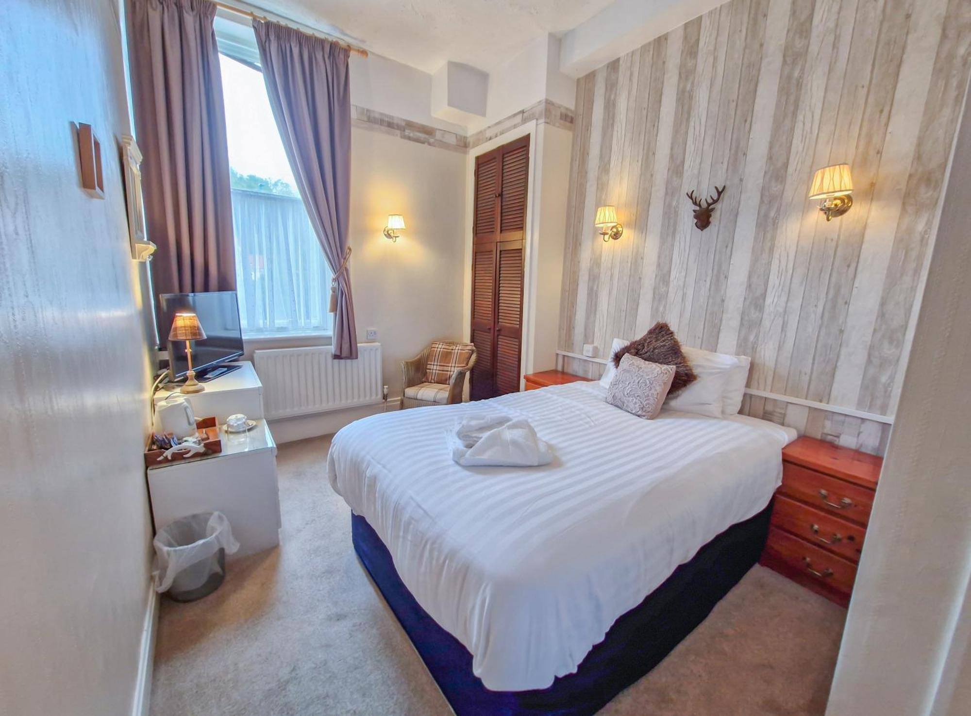 Wharton Arms Hotel Skelton  Экстерьер фото