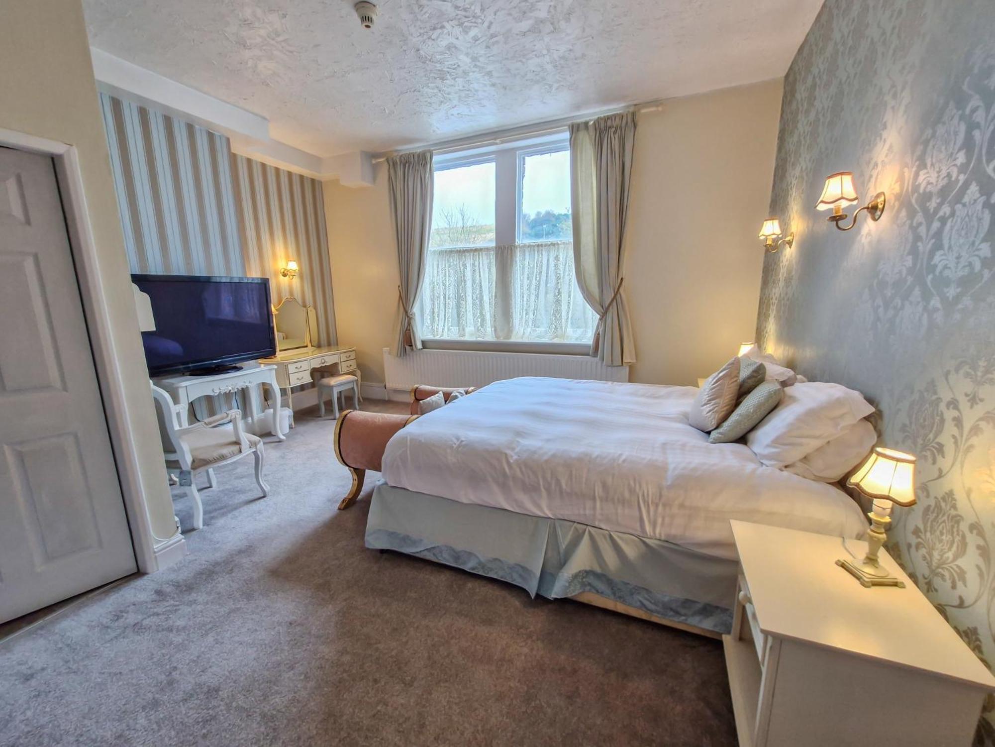 Wharton Arms Hotel Skelton  Экстерьер фото