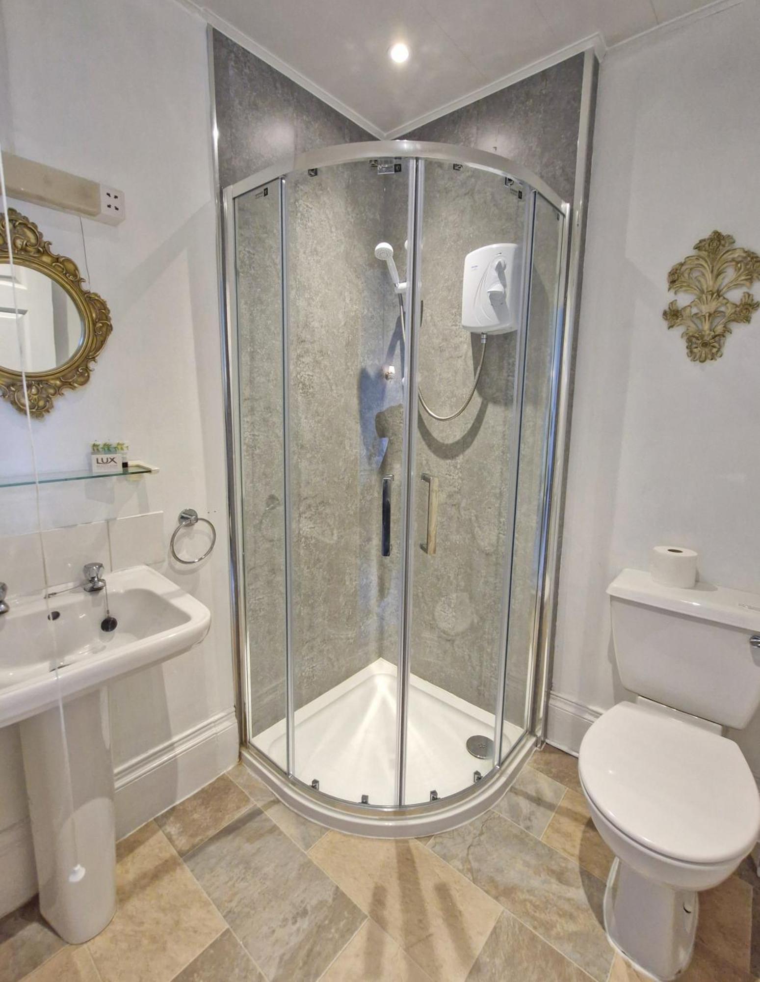 Wharton Arms Hotel Skelton  Экстерьер фото